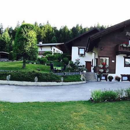 Haus Almrausch Hotel Seefeld in Tirol Exterior photo